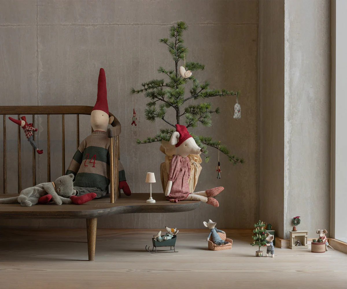 Maileg Christmas mouse, Maxi - Girl - Image 2