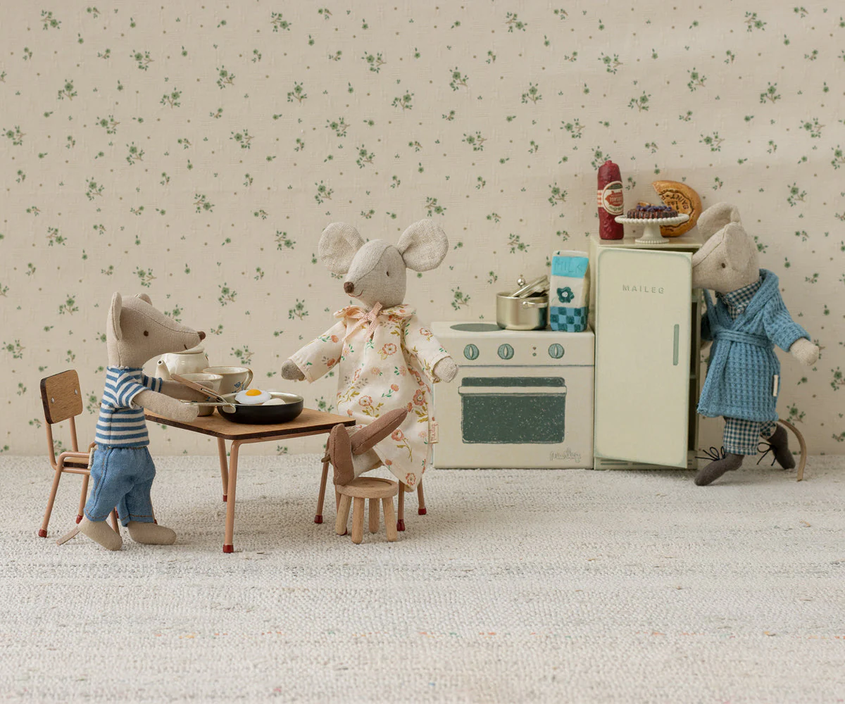 Maileg Cooking Set, Mouse - Image 2