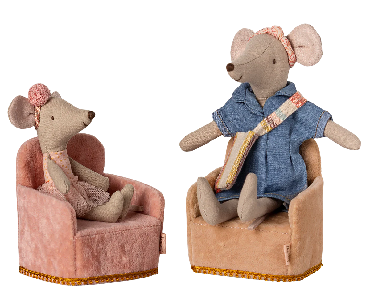 Maileg Folding chair, Mouse - Powder - Image 5