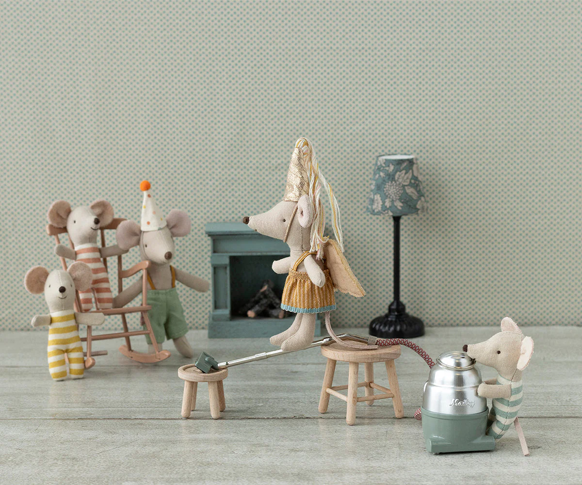Maileg Table & Stool Set, Mouse - Image 5