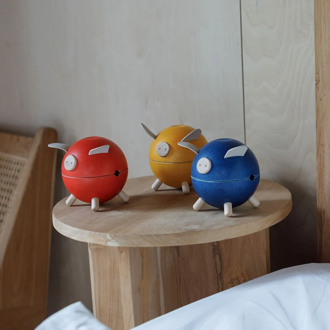 PlanToys Piggy Bank Red - Orchard - Image 4