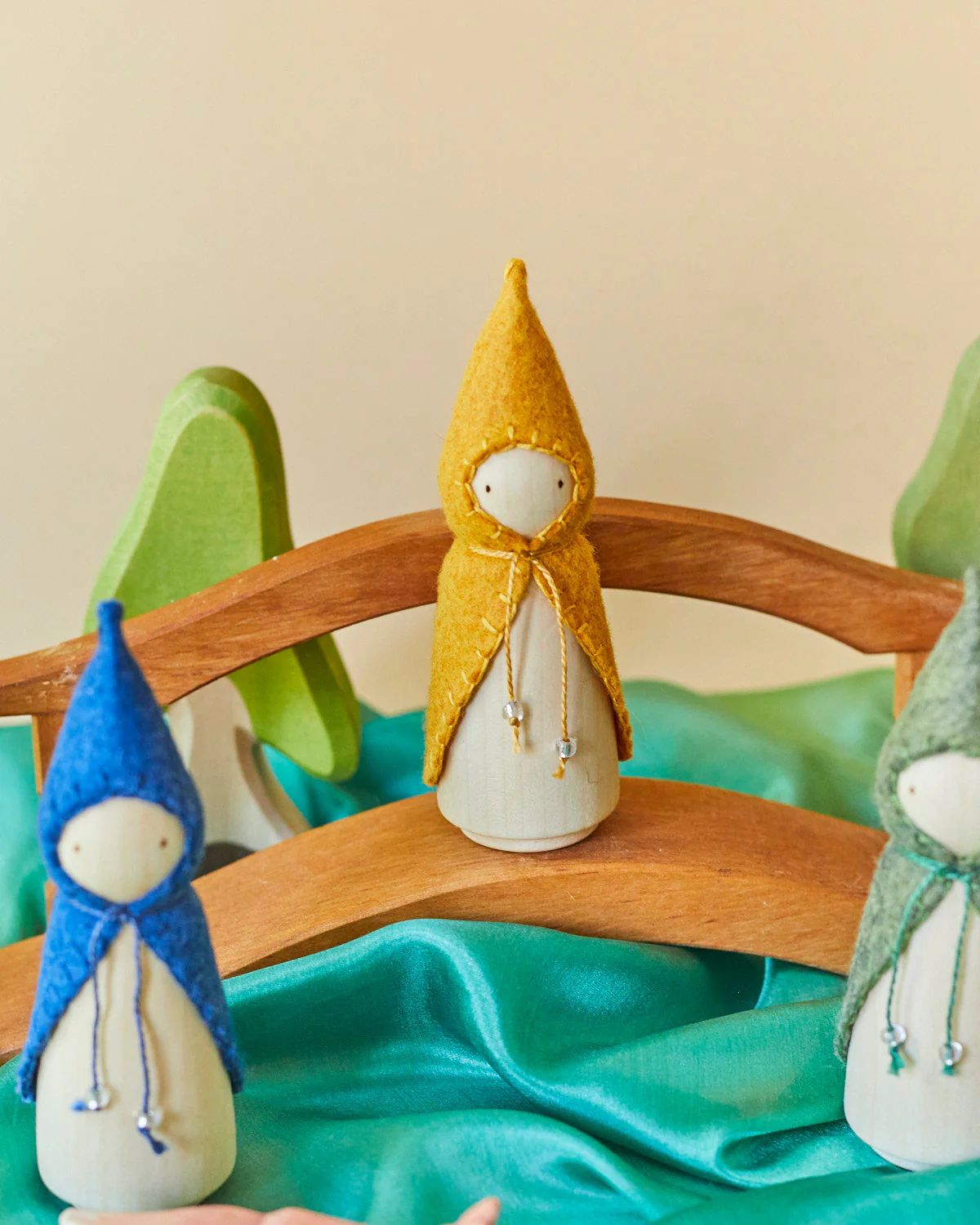 Wonderheart Blue Wooden Gnome - Image 14