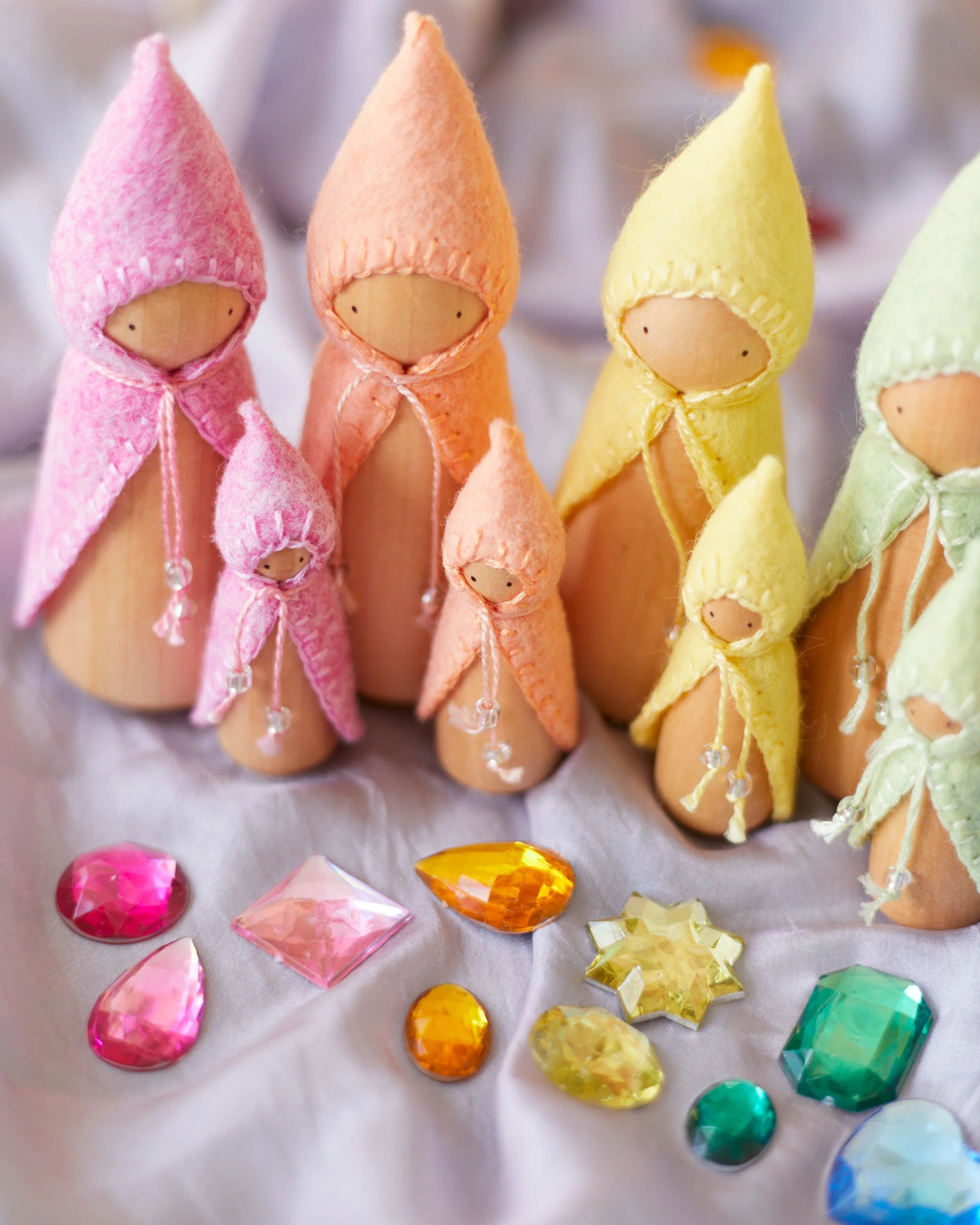 Wonderheart Mini Pastel Rainbow Wooden Gnome Set - Image 10